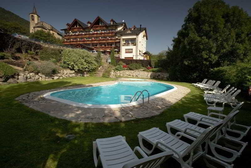 Hotel La Morera Valencia D'Aneu Exteriér fotografie